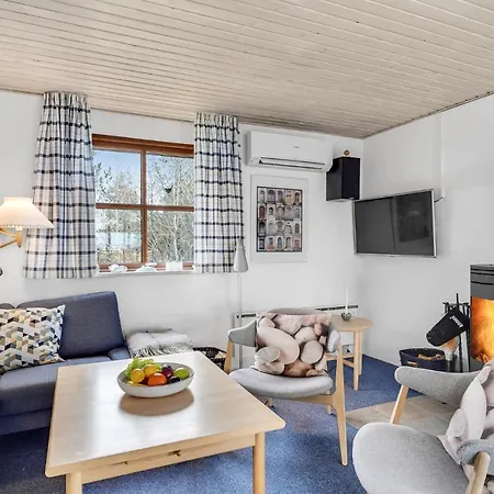 Amazing In Romo With Kitchen Holiday home Lakolk
